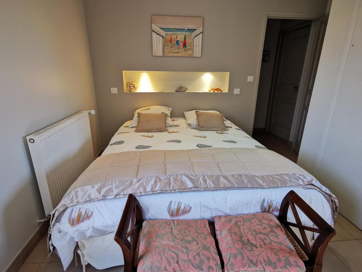 Les Marronniers Hotel Cambremer Bagian luar foto