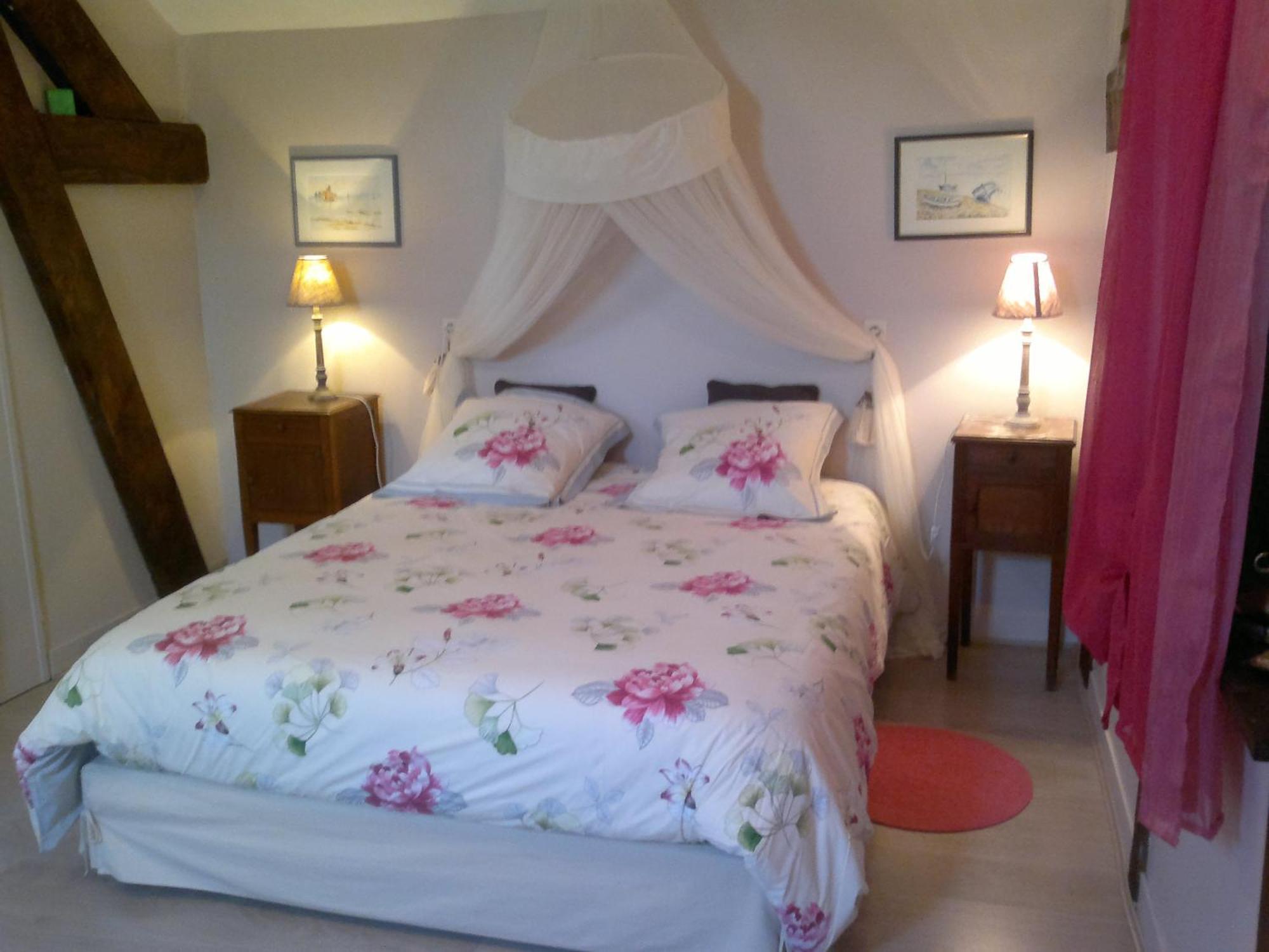 Les Marronniers Hotel Cambremer Ruang foto